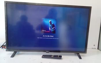 Televisor Led Smart De 32 '' Marca Lg Modelo 32lq630bpsa Con Control Usado En Buen Estado Acc 2 PatitasCable Corriente