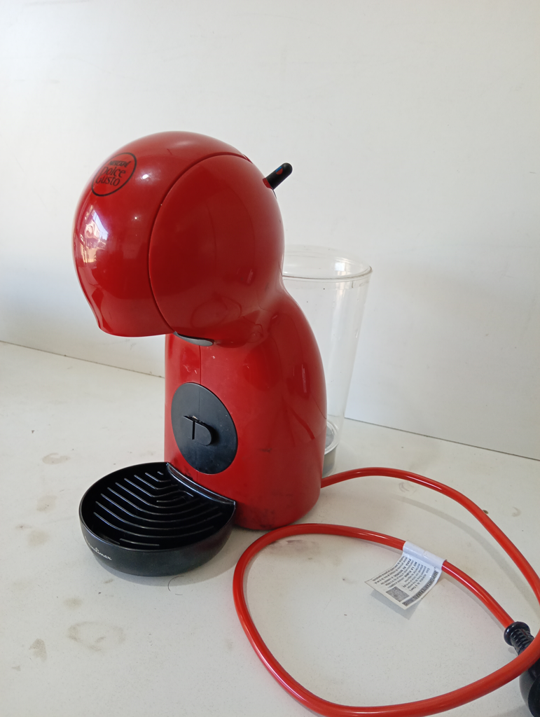 Cafetera Marca Moulinex. Modelo Dolce Gusto Usado En Buen Estado Acc No Tiene