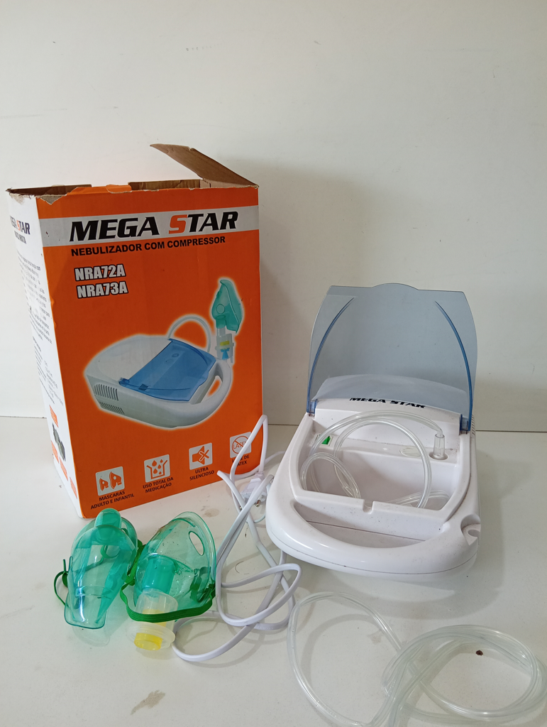 Nebulizador Marca Mega Star Modelo Nra72a Usado En Buen Estado Acc Dos MascarillasDos Mangueras