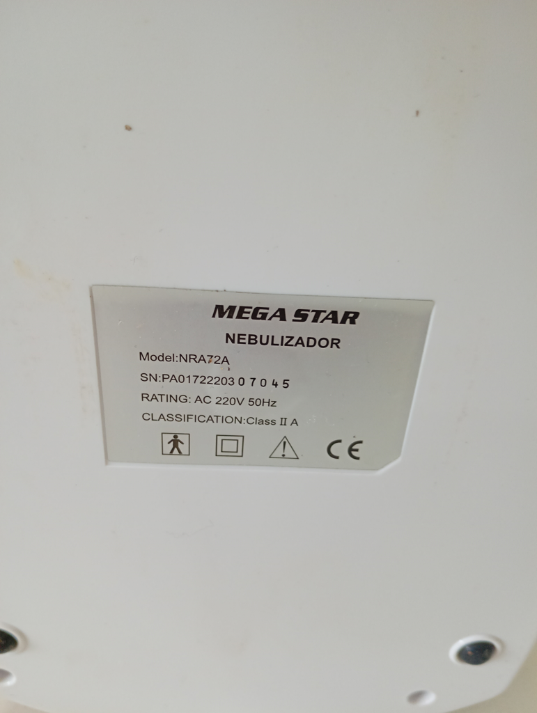 Foto 3 de Nebulizador Marca Mega Star Modelo Nra72a Usado En Buen Estado Acc Dos MascarillasDos Mangueras