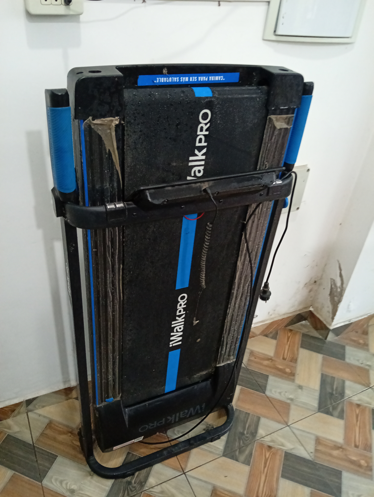 Cinta Para Caminar Marca Iwalk Pro Modelo Ip500 Usado En Buen Estado Acc Manijas Para AtajarseLlave MagneticaPantalla Digital