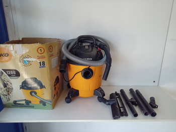 Aspiradora Marca Wasko Modelo Gt Profi Usado En Buen Estado Acc: Con Todos Sus Accesorios Comentario: En Caja