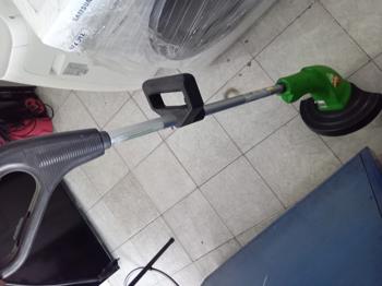 Bordeadora De Cesped Marca Trapp De 1000 Modelo Master 1000 Plus Usado En Buen Estado Acc ProtectorManija