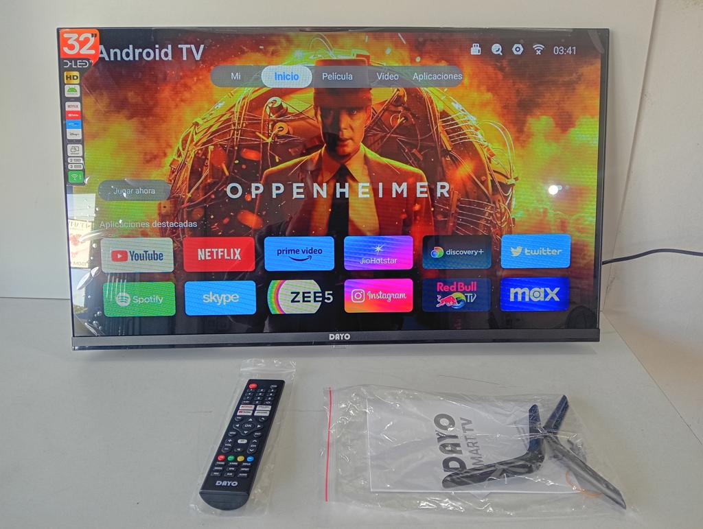 Televisor Led Smart De 32 '' Marca Dayo Modelo Dayo5885 Con Control Nuevo Sin Uso Acc PatitasEn CajaManual