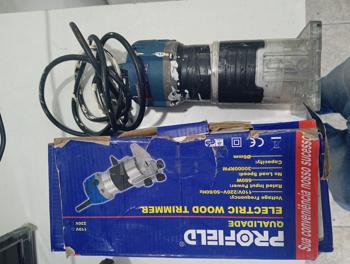 Fresadora Marca Profield Modelo Usado En Buen Estado Acc En Caja