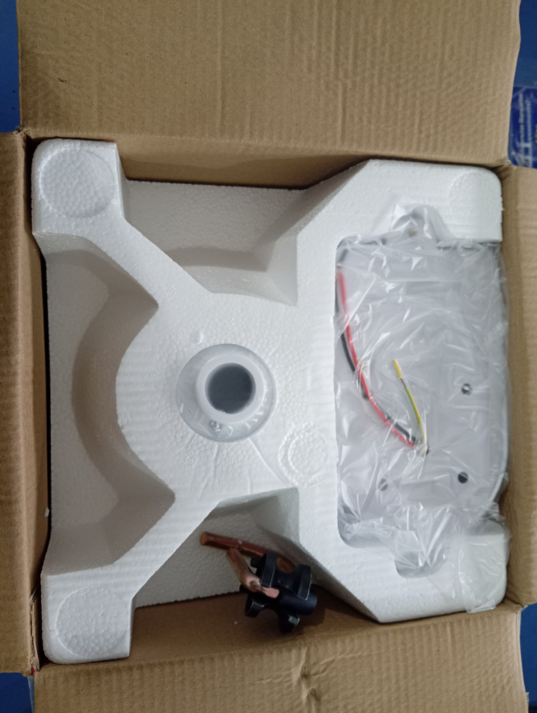 Foto 3 de Ventilador 4 Velocidades Marca Vestax De Techo Modelo No Tiene Nuevo Sin Uso Acc AletasLlaveEn Caja