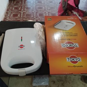 Grill Electrico Marca Tokyo Modelo Edtscrunch-N Nuevo Sin Uso Acc S/A