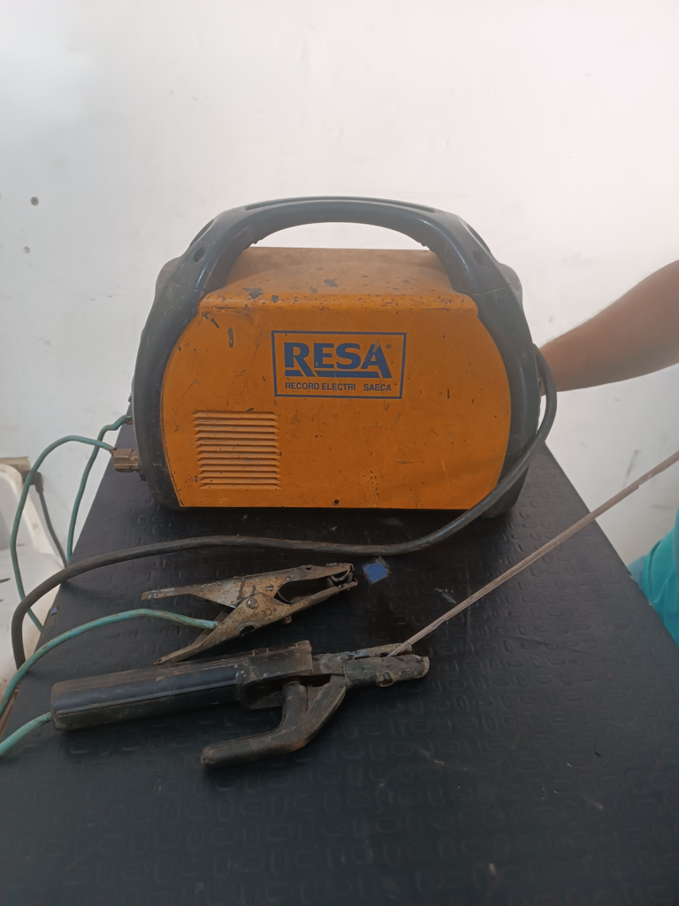Soldador Marca Resa Modelo Ss Usado En Buen Estado Acc Mango Tierra Pico