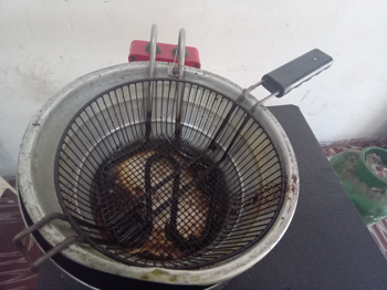 Foto 3 de Fritadora Marca Metal Cubas Modelo Usado En Buen Estado Acc Colador