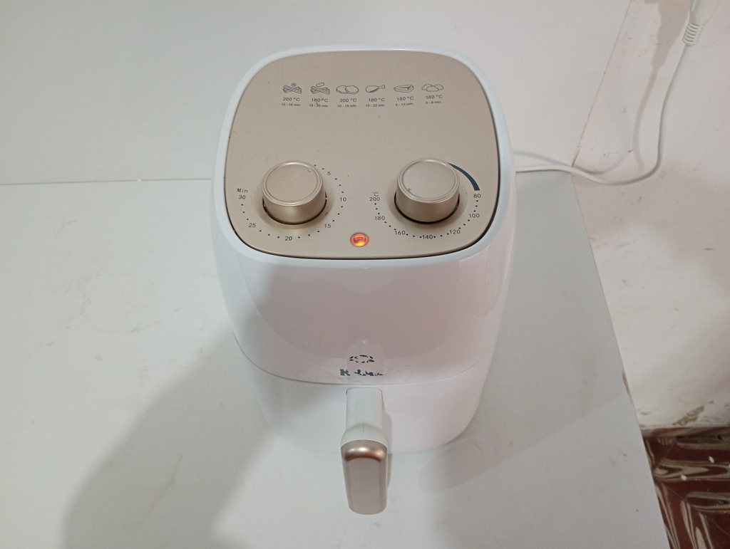 Fritadora Marca Krab Modelo Kbfe45 Usado En Buen Estado Acc Parrilla Interna