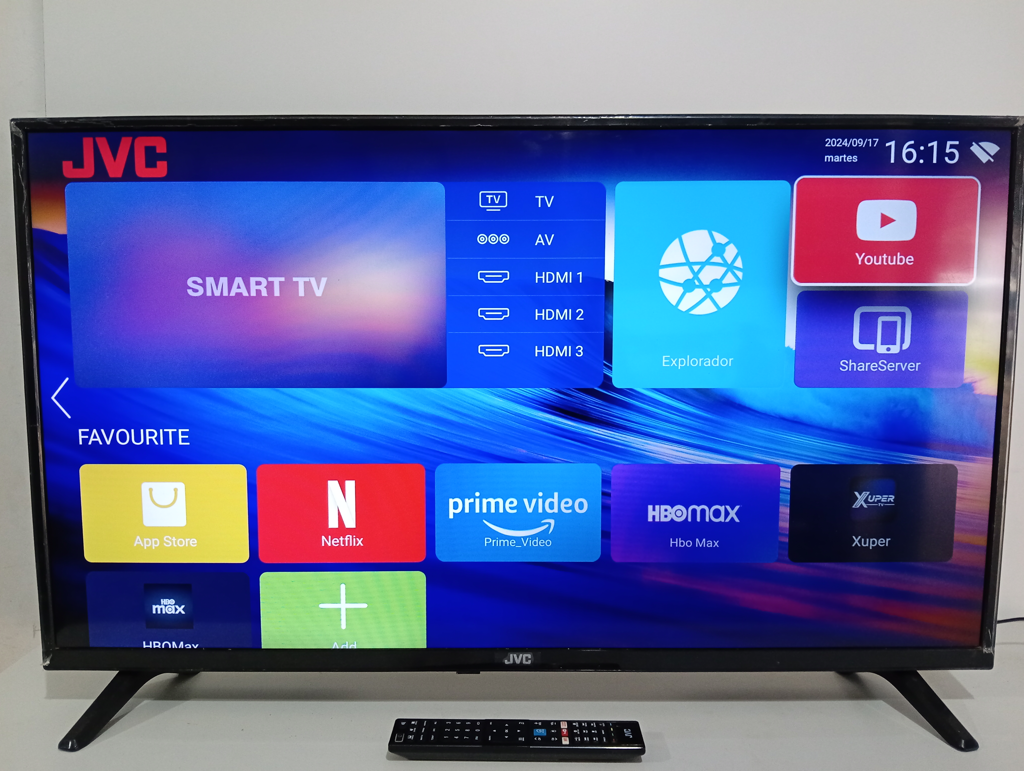 Televisor Led Smart De 42 '' Marca Jvc Modelo Lt-42n750u Con Control Usado En Buen Estado Acc Par De PartitasPilas