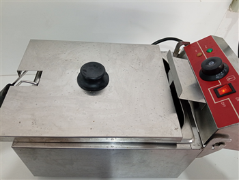 Fritadora Marca Tokyo Modelo Lr-Ef-101b Usado En Buen Estado Acc ManijaTapaColador