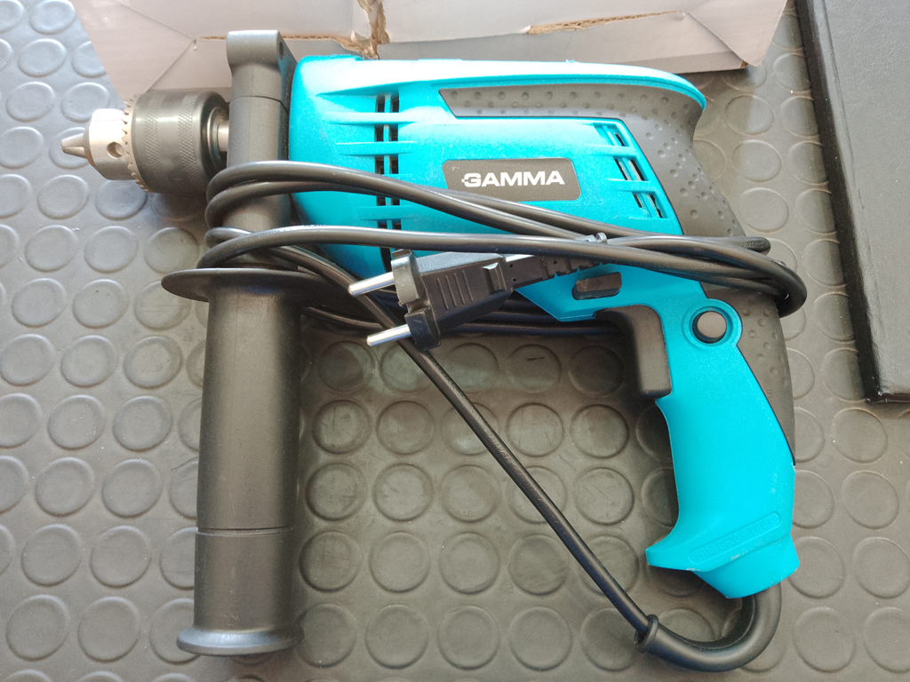 Taladro Marca Gamma Modelo G1903ar Usado En Buen Estado Acc Con Llave Regla ManijaEn Caja