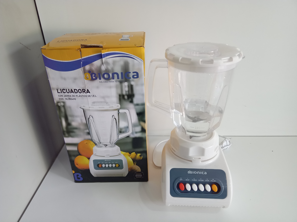 Licuadora Marca Bionica Modelo Rl150490 Velocidades Usado En Buen Estado Acc Jarra De PlasticoEn Caja