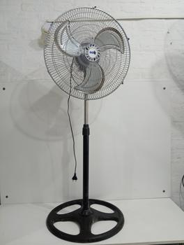 Ventilador 3 Velocidades Marca Hop Modelo Ussf-724s Usado En Buen Estado Acc Regulador De VelocidadesUn Aspa De 3