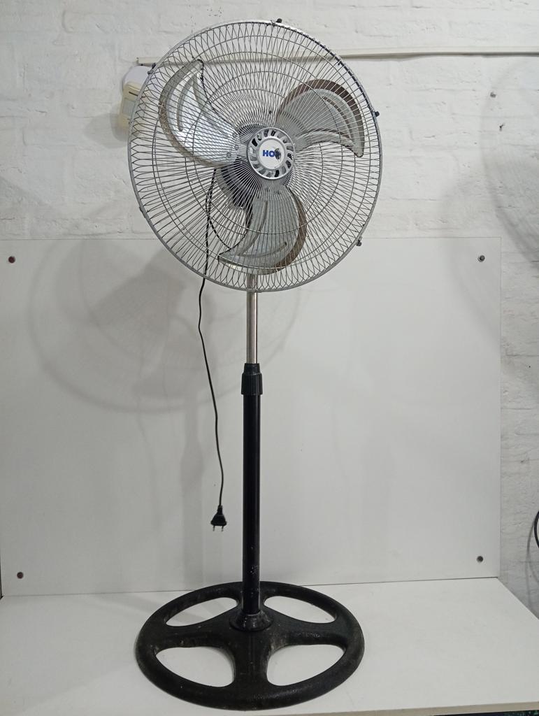 Ventilador 3 Velocidades Marca Hop Modelo Ussf-724s Usado En Buen Estado Acc Regulador De VelocidadesUn Aspa De 3