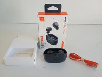 Auricular Marca Jbl Modelo Wave Buds Usado En Buen Estado Con Cable Usb Acc En Caja