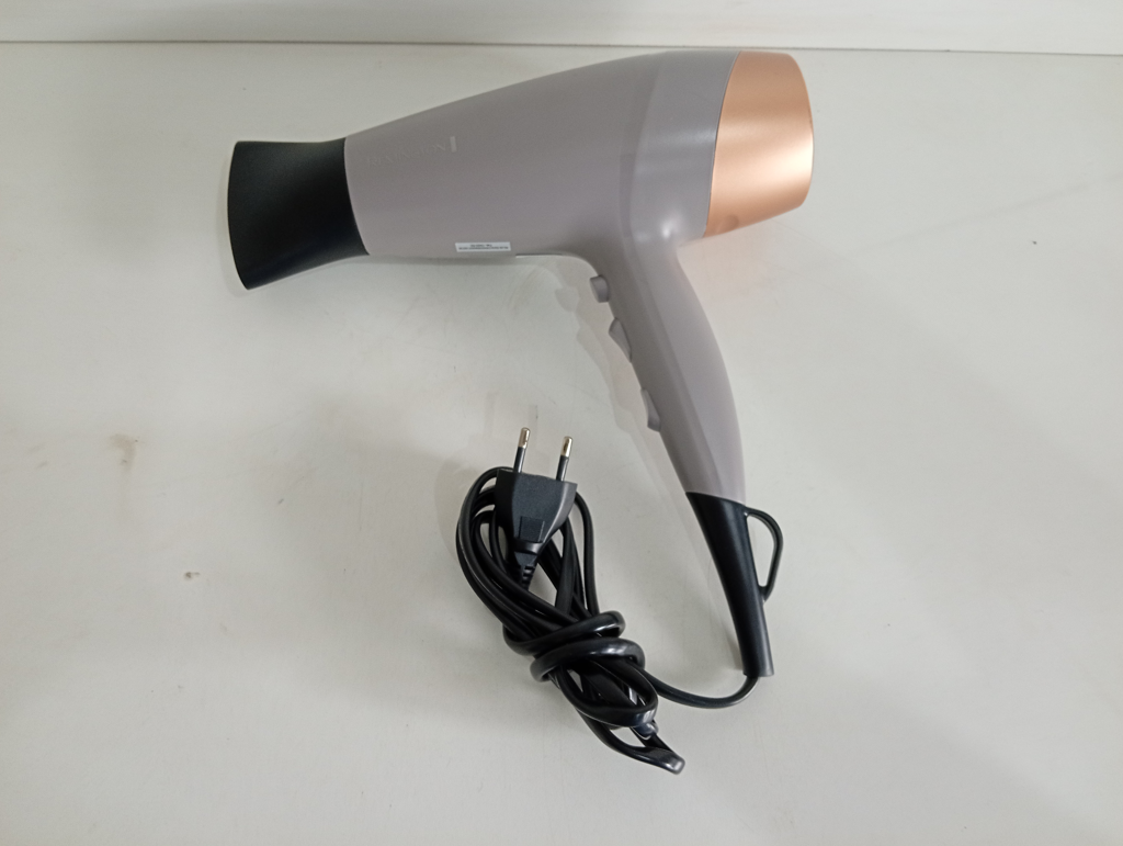 Secador De Pelo Marca Remington Modelo D26a Usado En Buen Estado Acc 1 Pìco