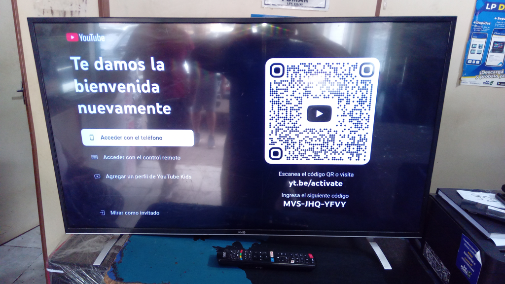 Televisor Led Smart De 43 '' Marca Jam Modelo Ja43fhd2185 Con Control Usado Con Desgaste Acc Patitas