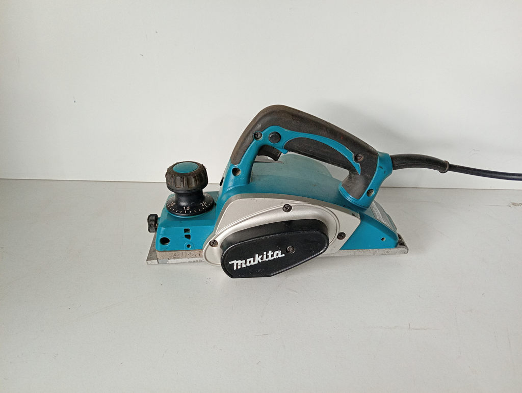 Cepilladora De Madera Marca Makita Modelo Kp0800 Usado En Buen Estado Acc No Tiene