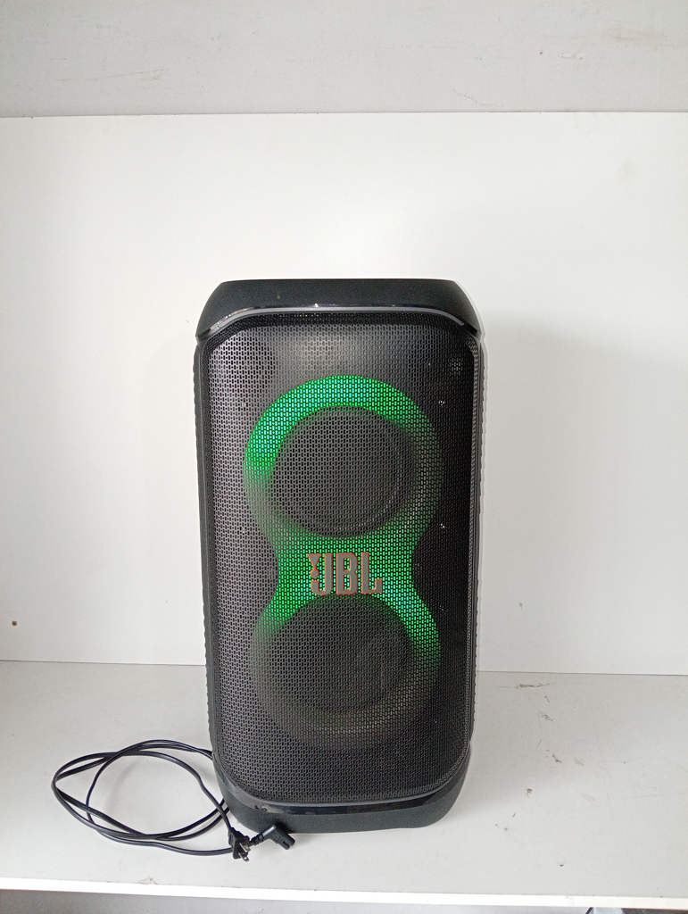 Parlante Portatil Marca Jbl Modelo Stage 320 Usado En Buen Estado Con No Tiene Acc Cable Power1 Bateria Extraíble