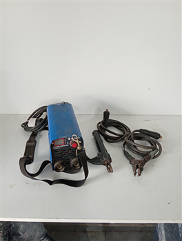 Soldador Marca Kommberg Modelo Kb-Mini120 Usado En Buen Estado Acc Pinzas +/-