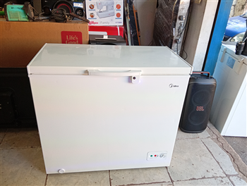 Congeladora / Frezzer Marca Midea Litros 220 Modelo Mdf220 Usado En Buen Estado Acc Parrilla