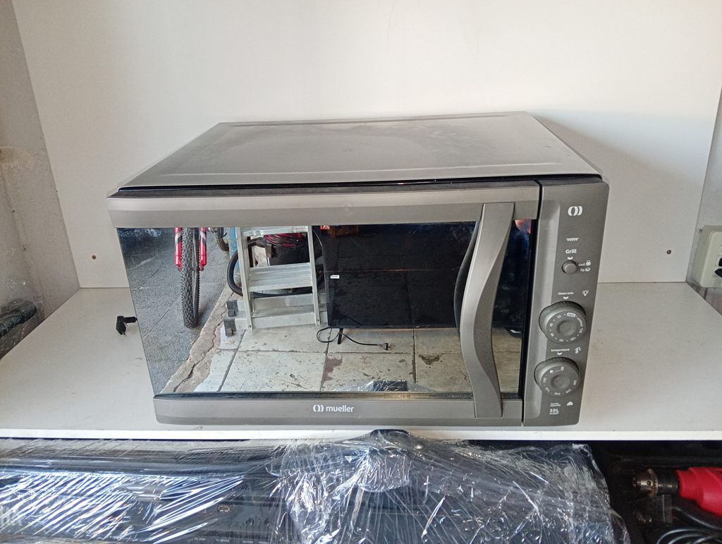 Horno Marca Mueller Litros 50 Modelo Mfb50f Usado En Buen Estado Acc Parrilla
