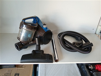 Aspiradora Marca Arno Modelo Vcs35b15k Usado En Buen Estado Acc Un Extensor Un Pico