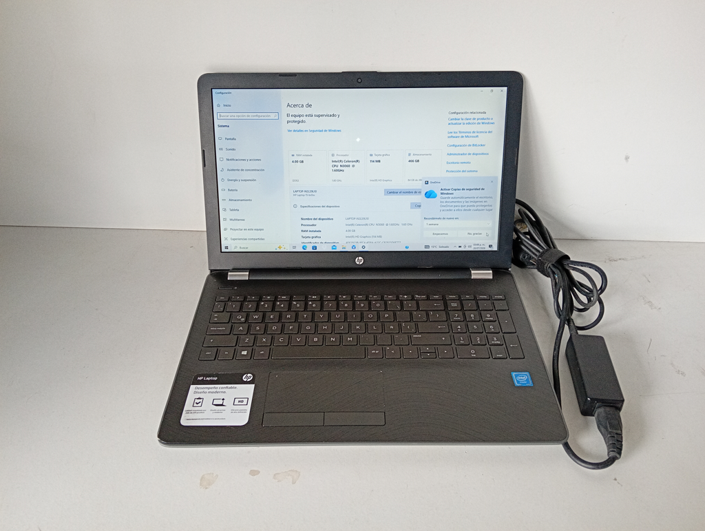Notebook Marca Hp Modelo 15-Bs001la Procesador Celeron Memoria Ram 4 Gb Disco Duro 500 Gb Generacion No Tiene Acc Teclado Numérico