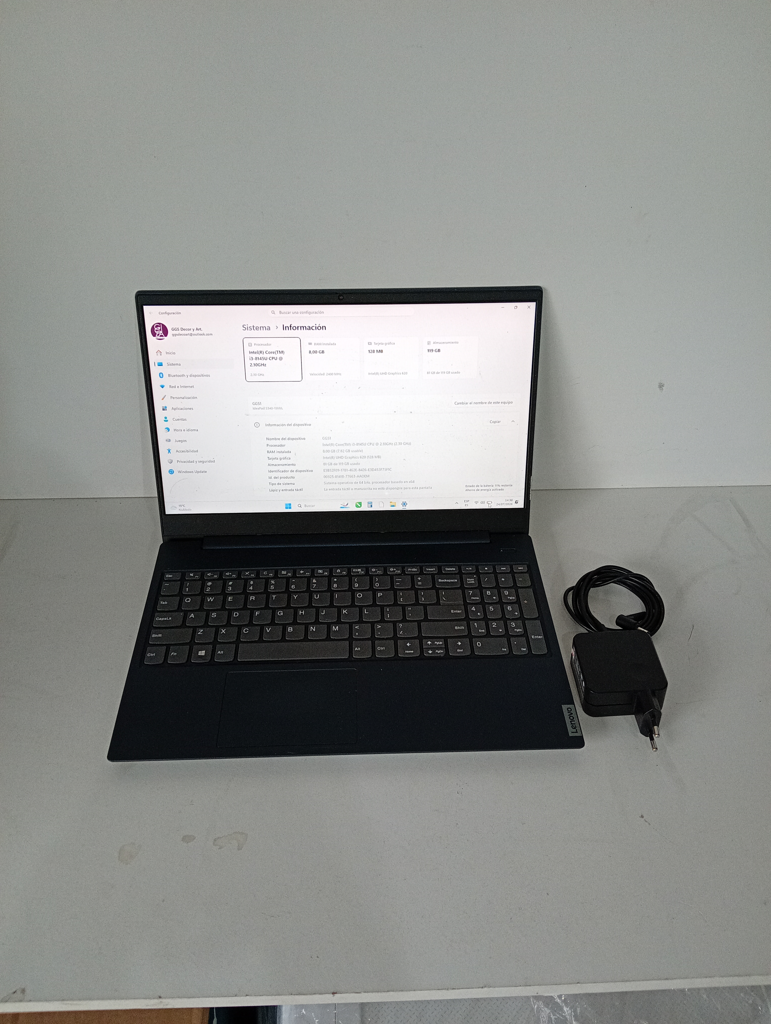 Notebook Marca Llenovo Modelo 81nb Procesador I3 Memoria Ram 8 Gb Disco Duro 119 Gb Generacion 8 Acc Teclado Numérico