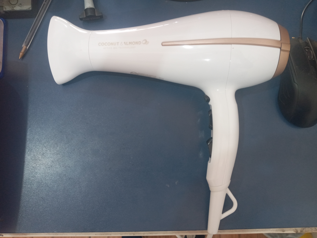 Secador De Pelo Marca Gama Modelo Bora Usado En Buen Estado Acc Pico Difusor