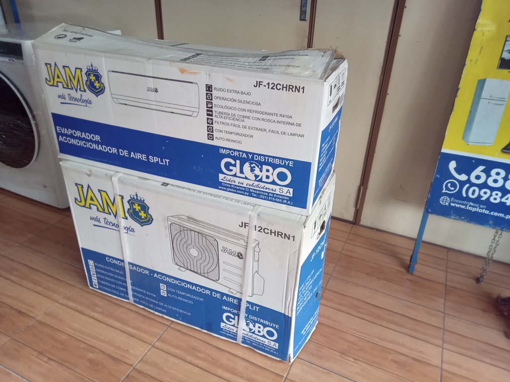 Aire Acondicionado Tipo Split Marca Jam Potencia Btu 12.000 Con Kit Instalacion Con Control Modelo Jf-12chrn1 Nuevo Sin Uso Con Caja Acc No Tiene