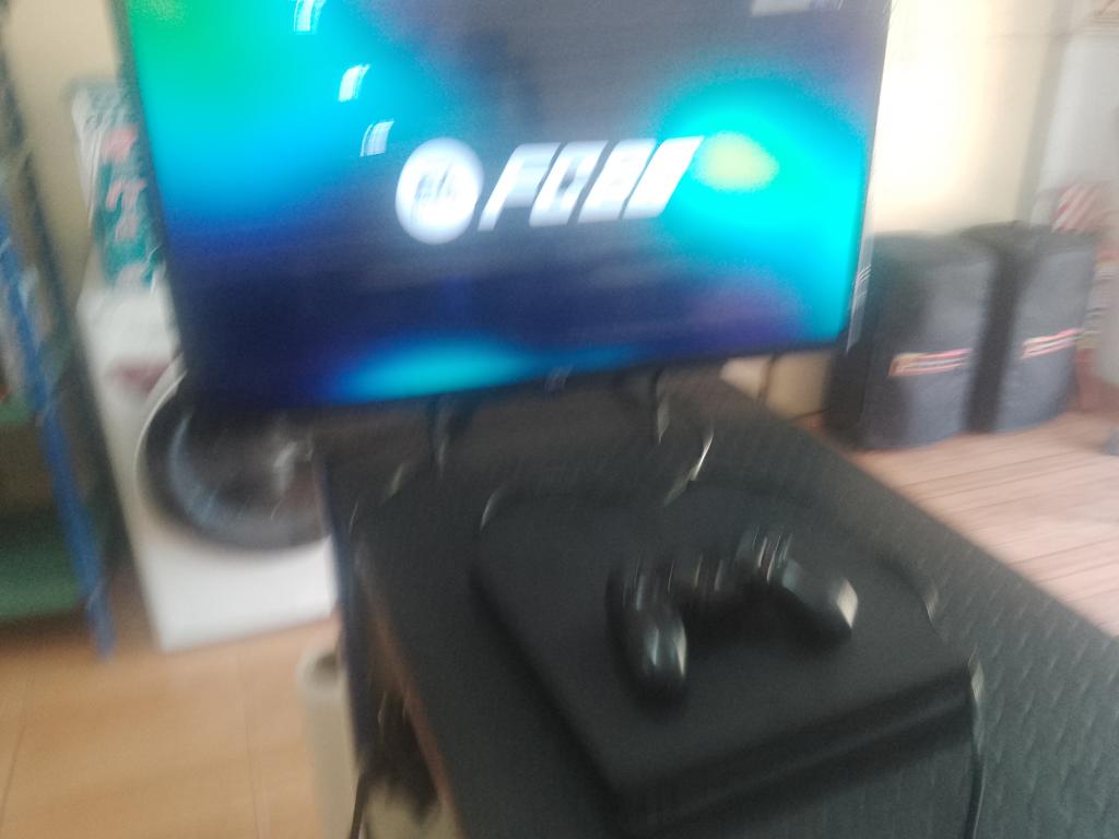 Juego Electronico Ps4 Marca Sony Modelo Cuh-2215b Disco Duro 500 Gb Con Control Sin Caja Nuevo Sin Uso Acc Cable CrrteCable Hdmi