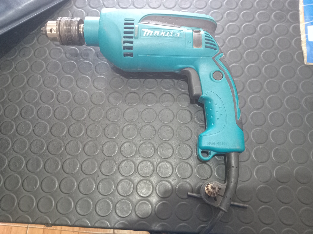 Taladro Marca Makita Modelo Hp1640 Usado En Buen Estado Acc Llave