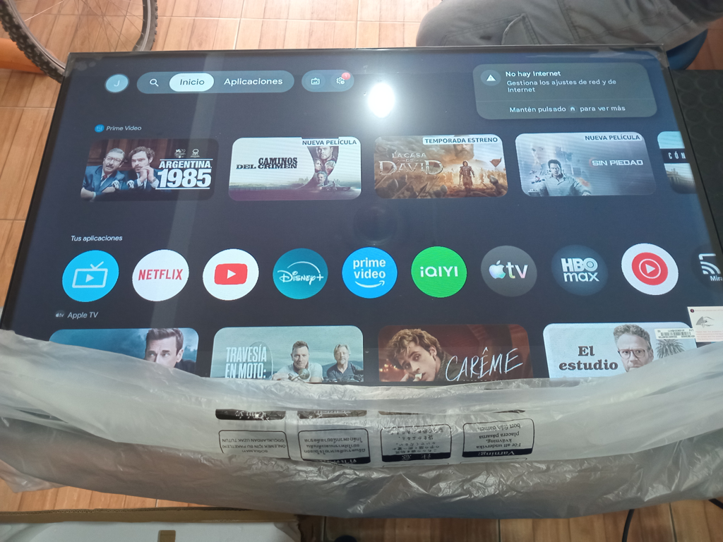 Televisor Led Smart De 32 '' Marca Jam. Modelo Ultrasgtm-32gfs Con Control Usado En Buen Estado Acc 2 Patitas