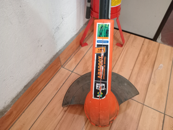 Bordeadora De Cesped Marca Tramontina 1000w Modelo Ap1000 Usado En Buen Estado Acc Nailon
