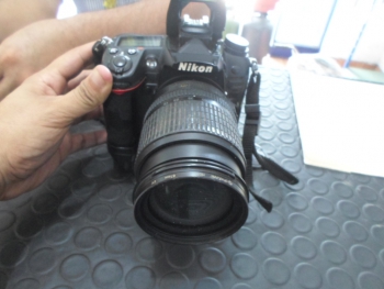 Camara Fotografica Profesional Marca Nikon Modelo D7000 Acc: LenteCargador Comentario: Colgante
