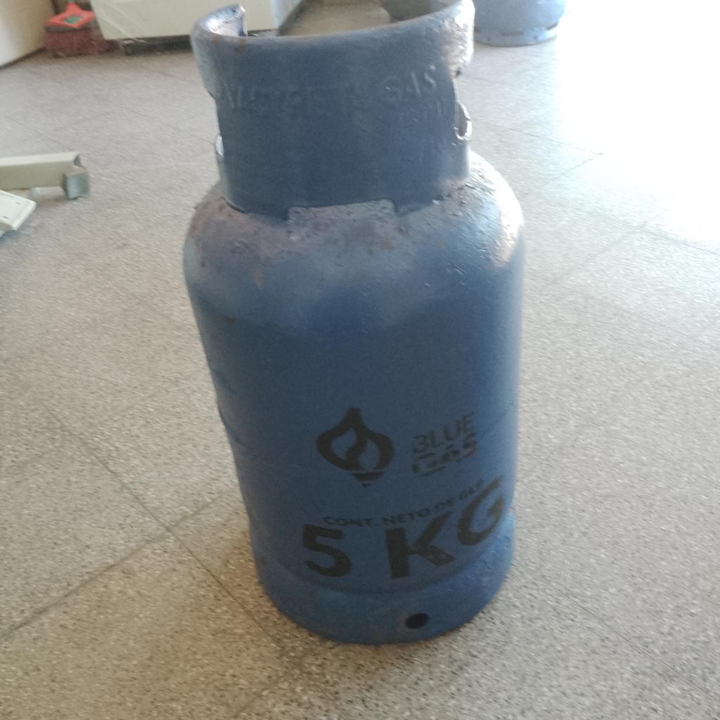 Garrafa Cap 10 Kg. Marca Blue Gas Usado En Buen Estado Color Azul Acc No Tiene