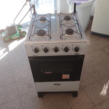 Cocina A Gas Marca Fama Modelo Branco Usado En Buen Estado Acc No Tiene