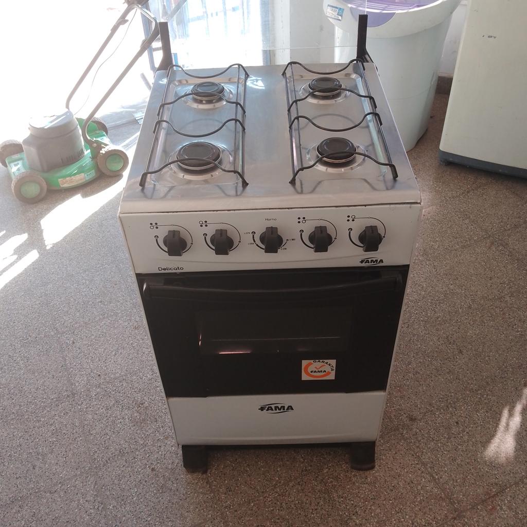 Cocina A Gas Marca Fama Modelo Branco Usado En Buen Estado Acc No Tiene