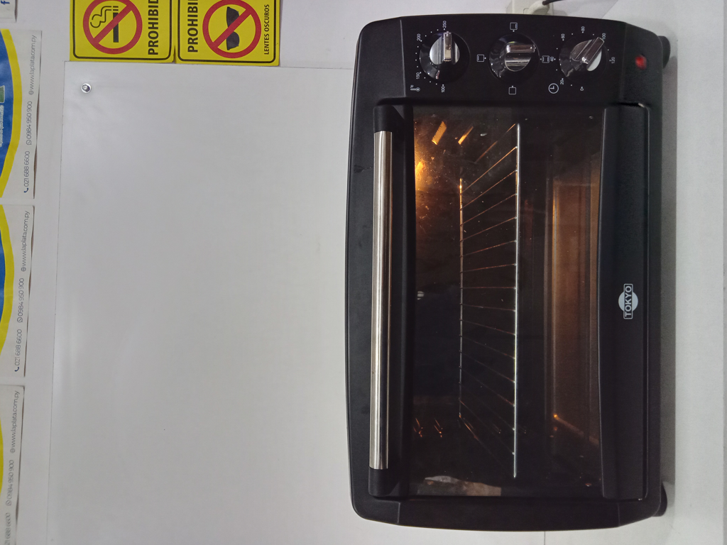 Horno Marca Tokyo Litros 45 Modelo Edthelisto-N Usado En Buen Estado Acc Con Parrilla
