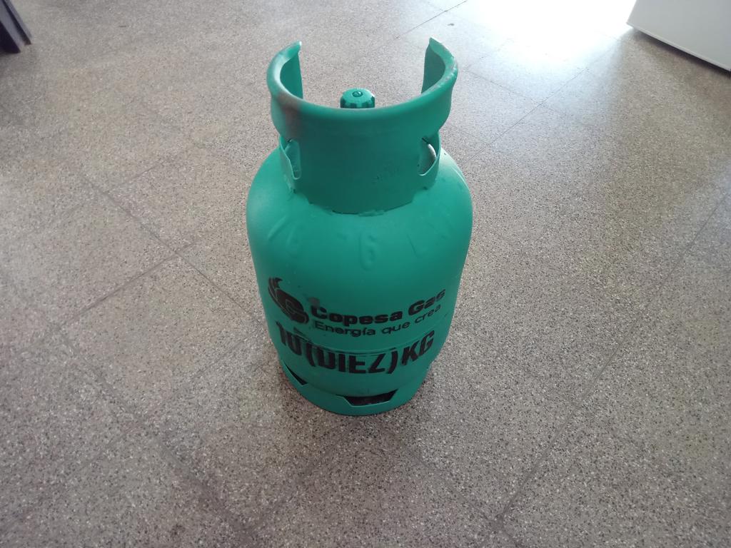 Garrafa Cap 10 Kg. Marca Copesa Gas Usado En Buen Estado Color Verde Agua Acc No Tiene