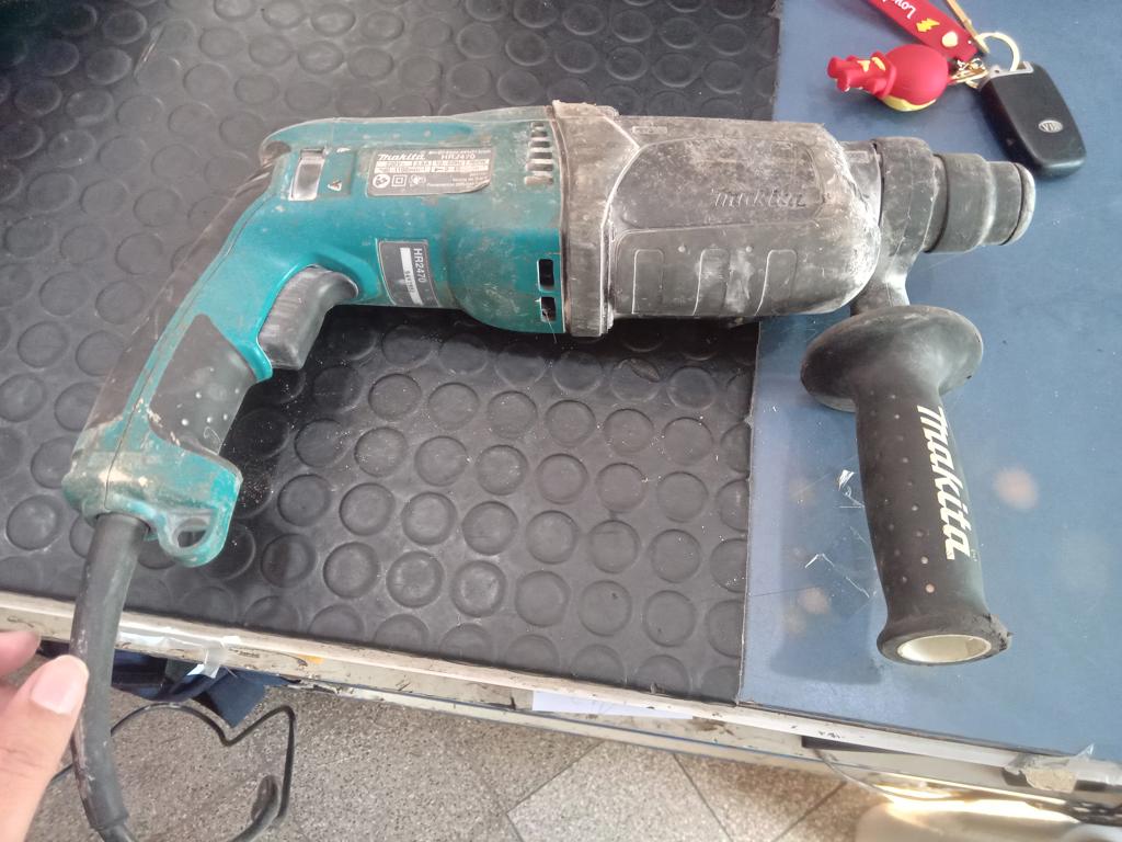 Taladro Marca Makita. Modelo Hr2470 Usado En Buen Estado Acc No Tiene