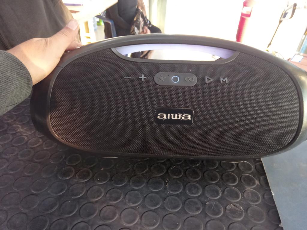 Speaker Potencia Watts 40 Marca Aiwa. Sin Control Modelo Aws244bt Nro Usado En Buen Estado Sin Caja Acc No Tiene