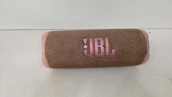 Speaker Potencia Watts 30 Marca Jbl Sin Control Modelo Flip6 Nro Usado Con Desgaste Sin Caja Acc No Tiene