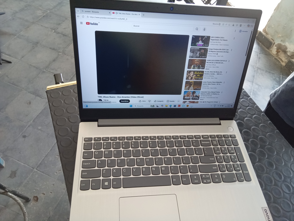 Notebook Marca Lenovo Modelo Ideapad 3 15iil05 Procesador I3 Memoria Ram 8 Gb Disco Duro 256 Gb Generacion 10 Acc Memoria Ssd