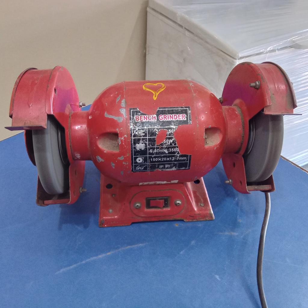 Esmeril Marca Bench Grinder Modelo No Tiene Usado En Buen Estado Acc Piedra De Pulir