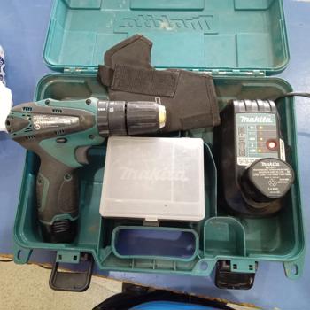 Taladro Marca Makita Modelo Hp330d Acc 2 Baterias Cargador Estuche Rigido
