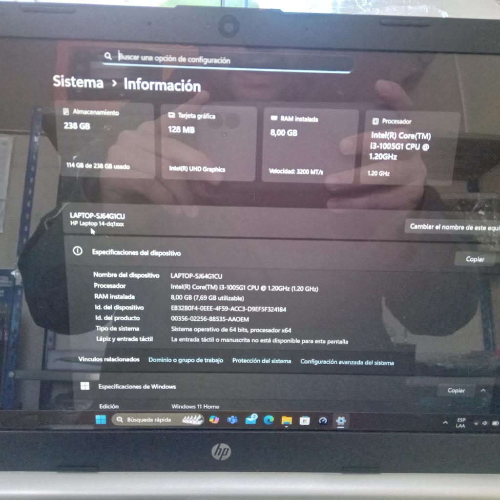Foto 2 de Notebook Marca Hp Modelo 14-Dq1043cl Procesador Core I3 Memoria Ram 8 Gb Disco Duro 238 Gb Generacion 10 Acc No Tiene